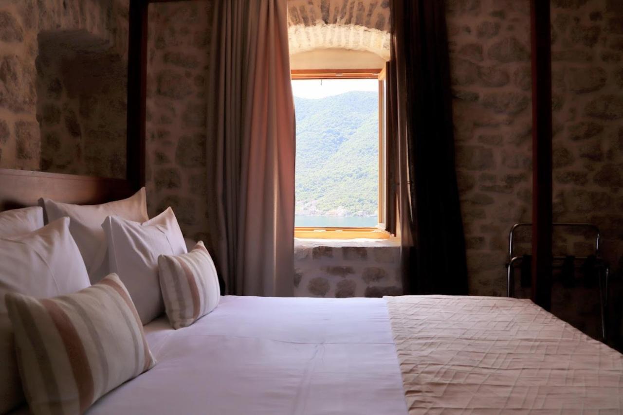 Monte Bay Retreat Villa (Adults Only) 페라스트 외부 사진